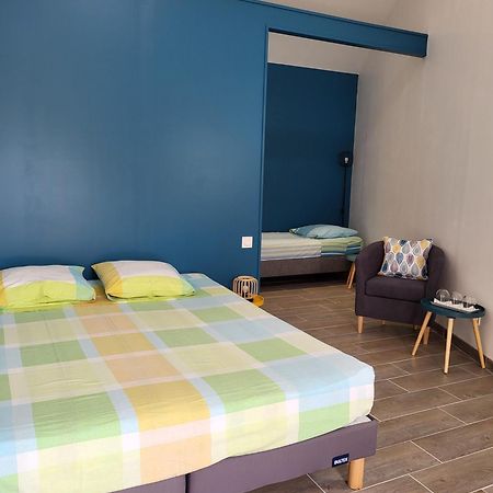 Le Clos Des Figuiers - 3 Chambres D'Hotes De Charme Duravel Buitenkant foto